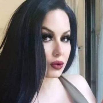 Mujer abre su Onlyfans para pagar la universidad de su hija